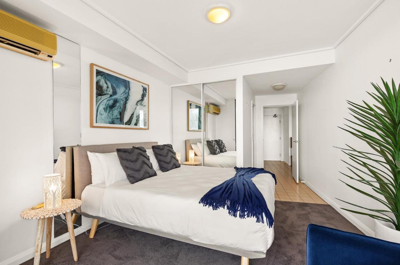 Resort Style 2 Bdrm In Homebush With Bay Views -57 Ben