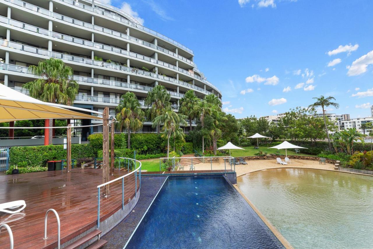 Apartment Resort Style 2 Bdrm In Homebush With Bay Views -57 Ben Sydney